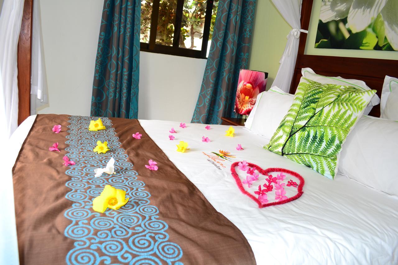 Flowers Of Paradise Pereybere Beach Exterior photo